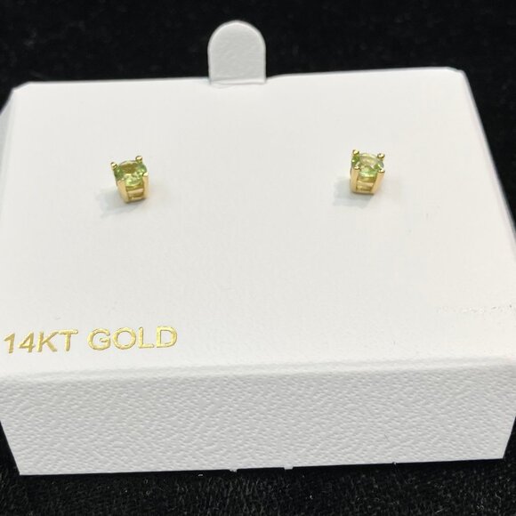 Peridot Gold Peridot Stud Earrings - Picture 5 of 5